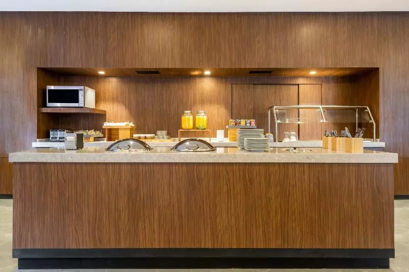 هتل City Express Plus By Marriott San Luis Potosi
