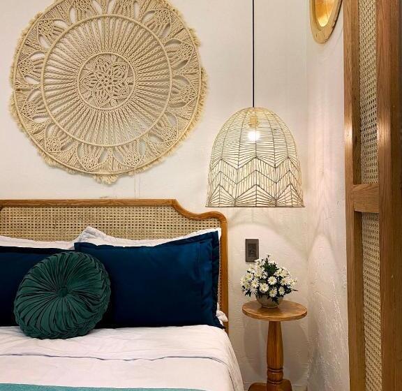 هتل Hue Crown Boutique Best