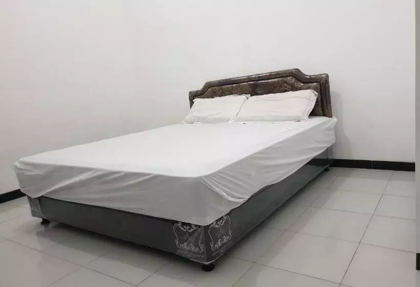 Hotel Oyo 2952 Elohim Kost