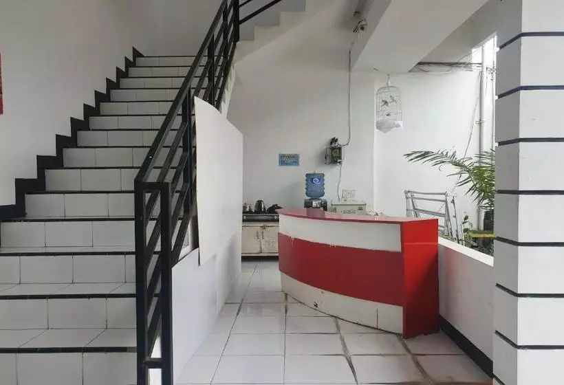 Hotel Oyo 2952 Elohim Kost