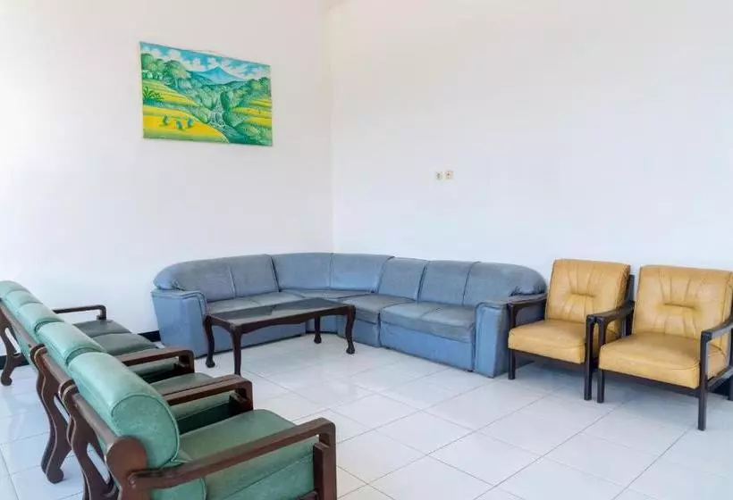 Hotel Oyo 2952 Elohim Kost