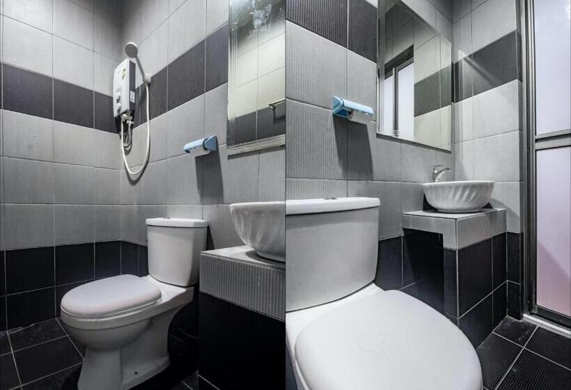 בית מלון כפרי Oyo 89885 Nice Stay Three Six Five Services