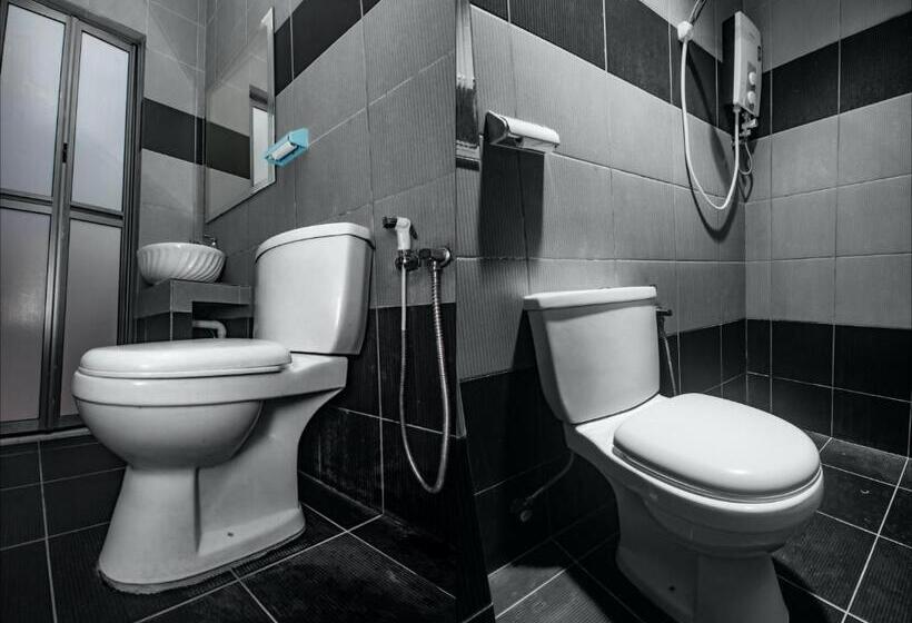 בית מלון כפרי Oyo 89885 Nice Stay Three Six Five Services