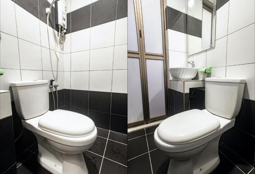 בית מלון כפרי Oyo 89885 Nice Stay Three Six Five Services