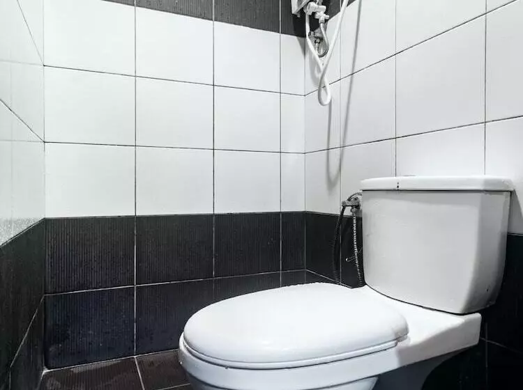 هتل Oyo 89885 Nice Stay Three Six Five Services