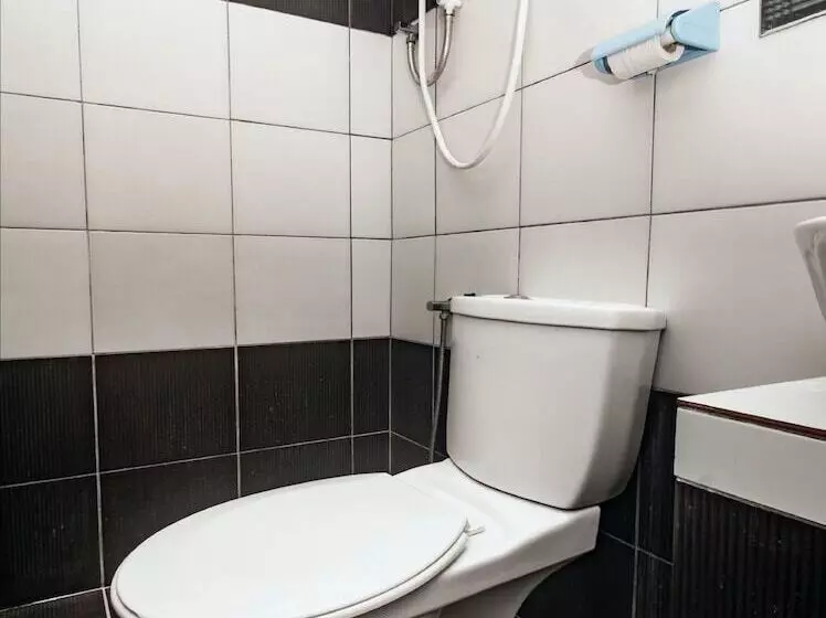 هتل Oyo 89885 Nice Stay Three Six Five Services