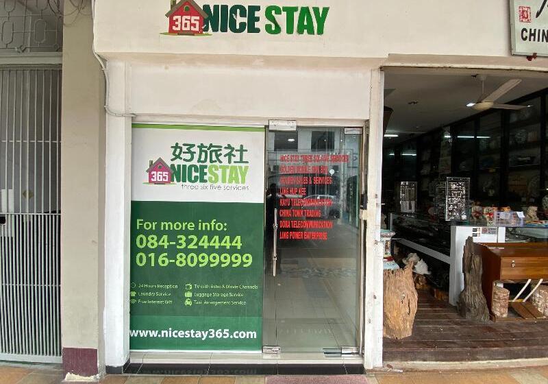 בית מלון כפרי Oyo 89885 Nice Stay Three Six Five Services