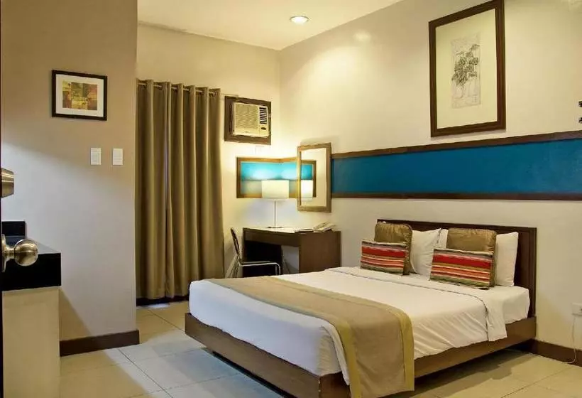هتل Zen Premium Eastwood Qc