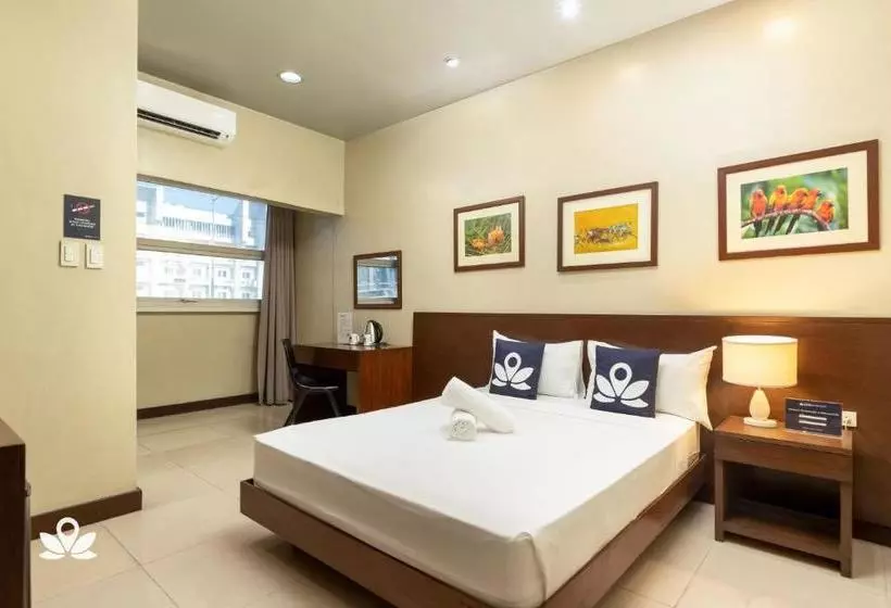 هتل Zen Premium Eastwood Qc