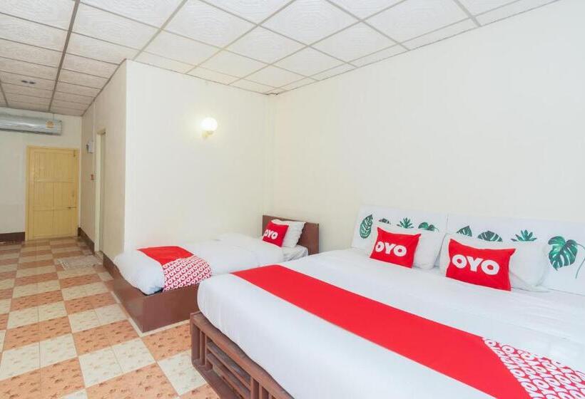 Hotel Koh Lak Resort