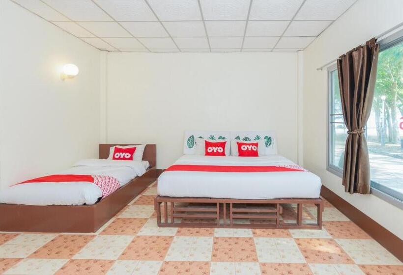 Hotel Koh Lak Resort