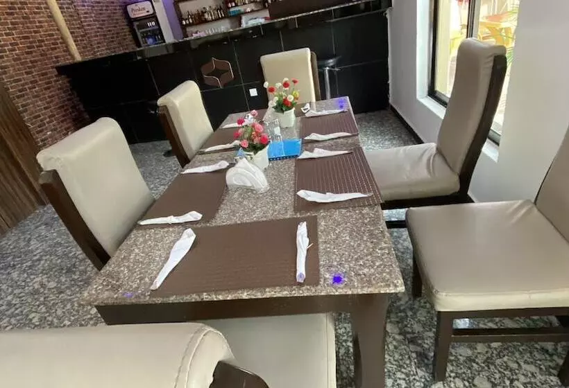 هتل Presken Residence