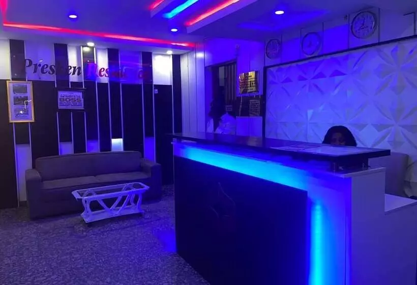 هتل Presken Residence