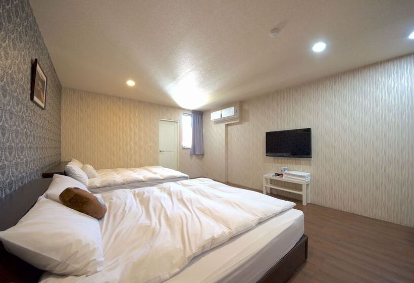 مبيت وإفطار Puli Havana Homestay