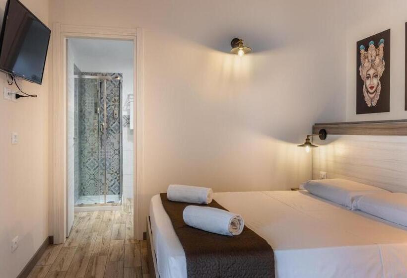 مبيت وإفطار Tramonto Ibleo Resort