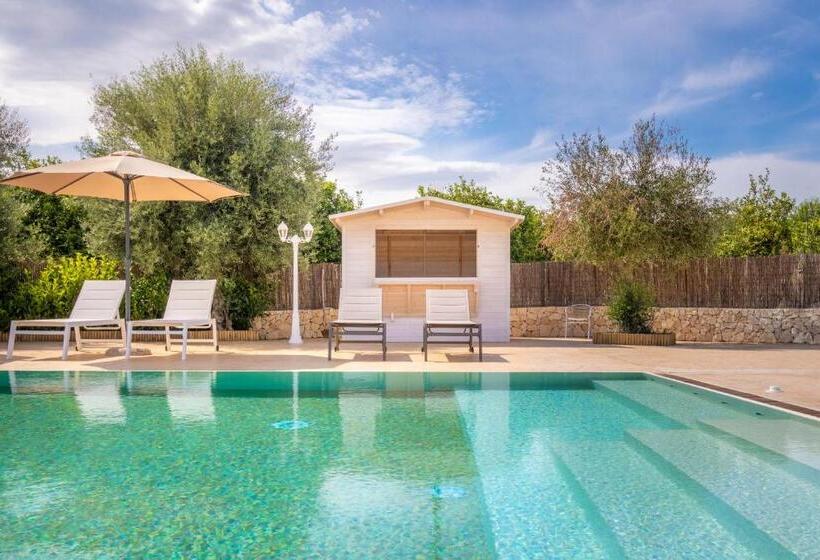 مبيت وإفطار Tramonto Ibleo Resort