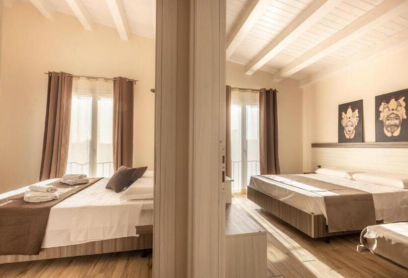 مبيت وإفطار Tramonto Ibleo Resort