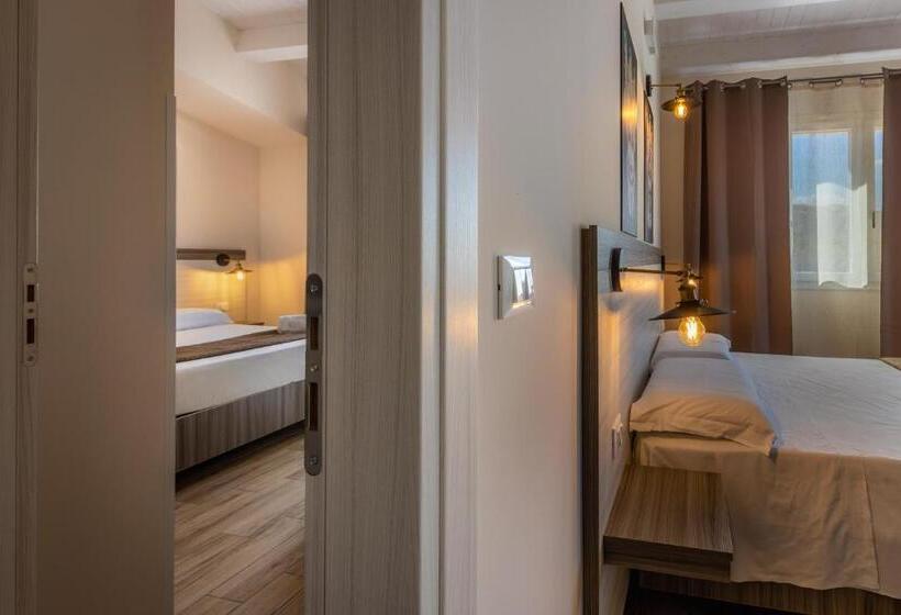 مبيت وإفطار Tramonto Ibleo Resort