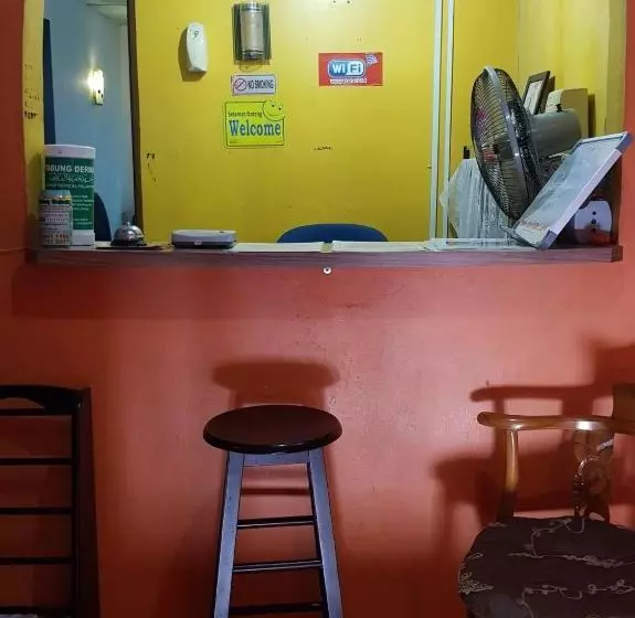 Hotelli Spot On 89785 Wy