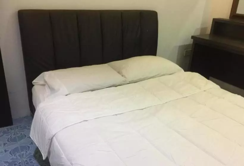 Hotelli Spot On 89785 Wy