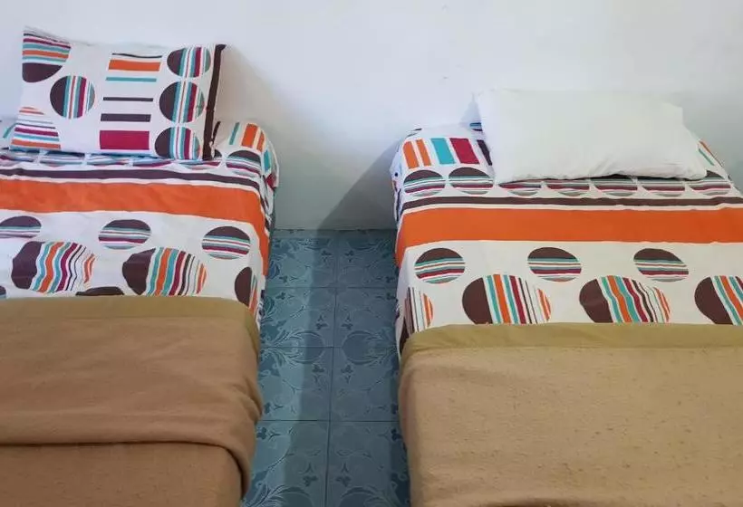 Hotelli Spot On 89785 Wy