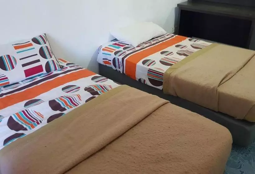 Hotelli Spot On 89785 Wy