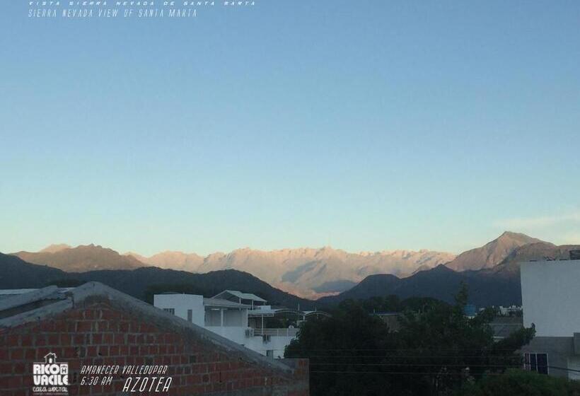 پانسیون Casa Hostal Rico Vacile