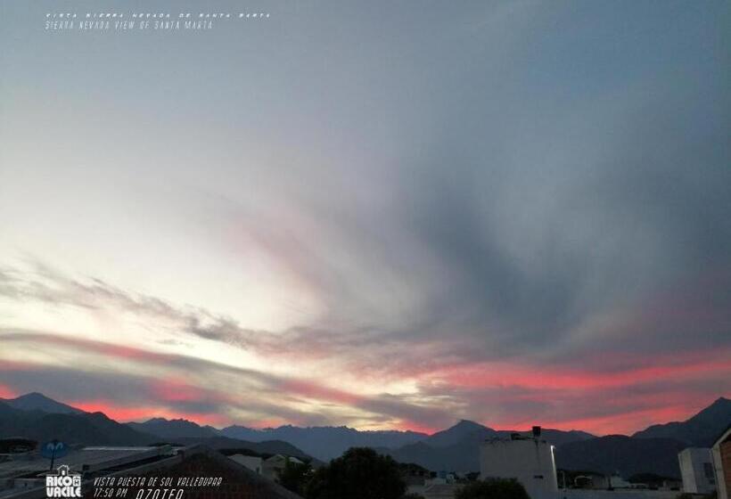 پانسیون Casa Hostal Rico Vacile