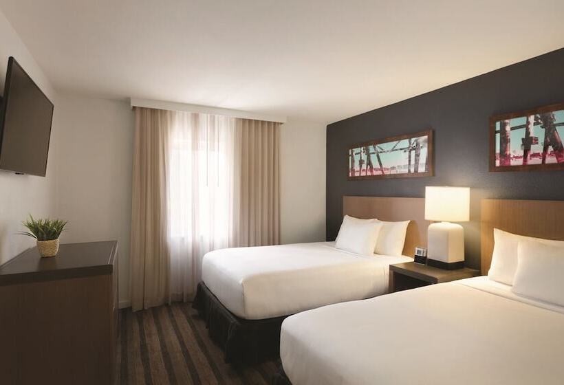 هتل Hyatt House Miami Airport