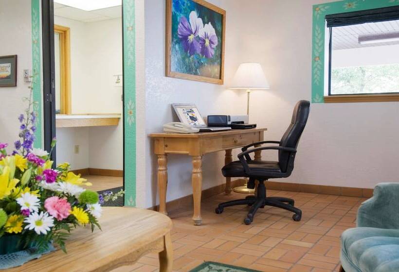 فندق على الطريق Americas Best Value Inn Torrington