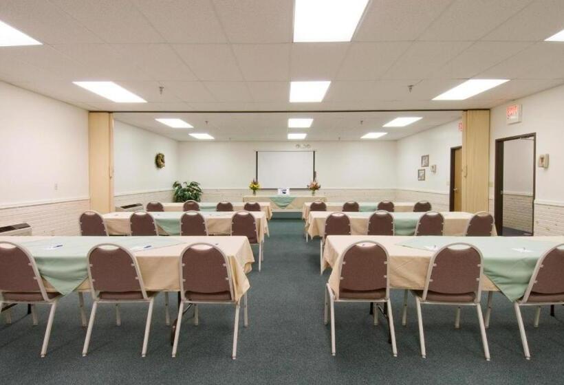 فندق على الطريق Americas Best Value Inn Torrington