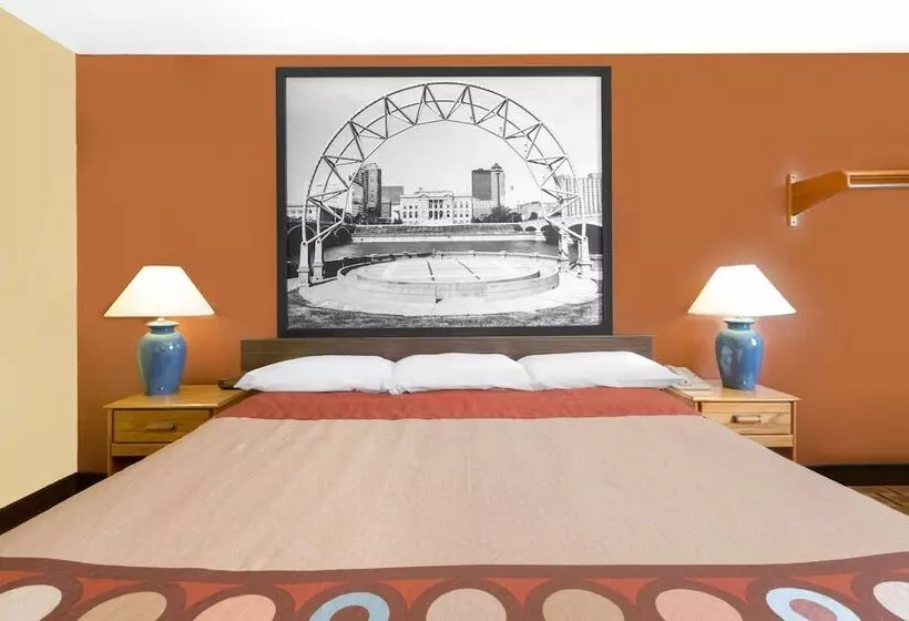 Мотель Super 8 By Wyndham Boone