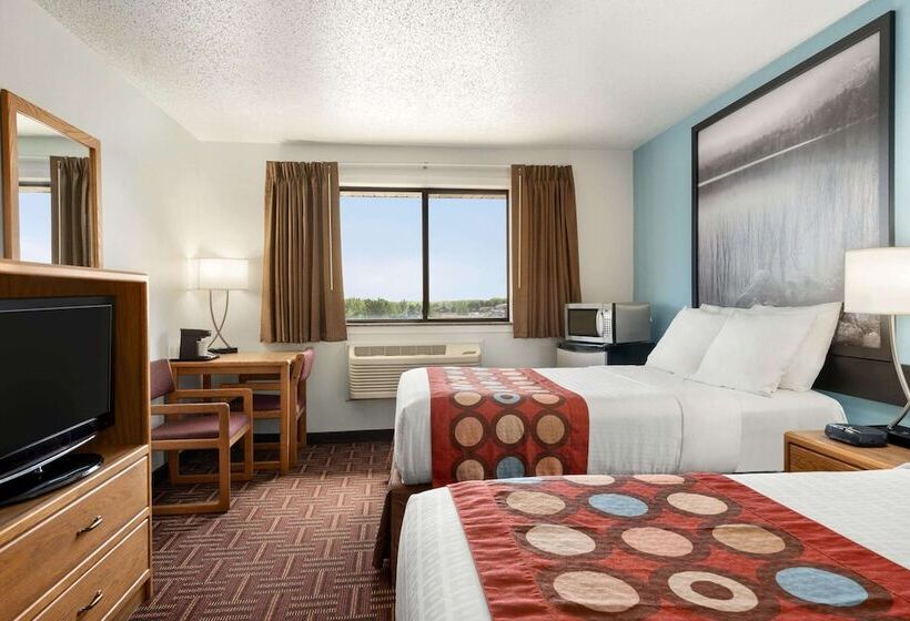 Мотель Super 8 By Wyndham Eveleth