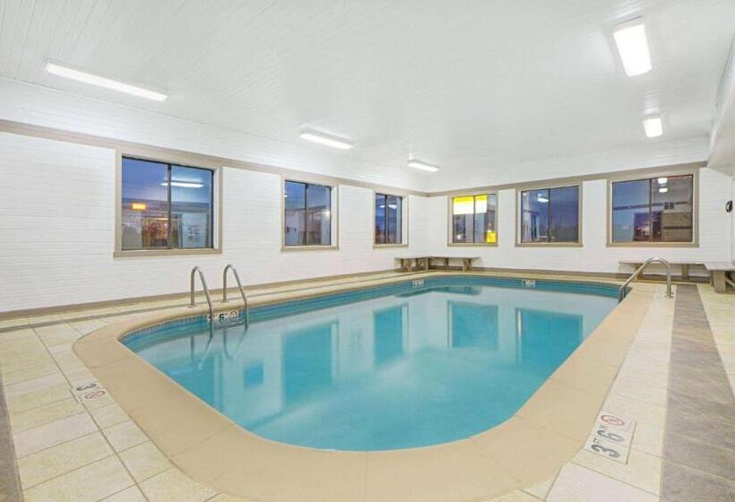 Motel Super 8 By Wyndham Fairfield