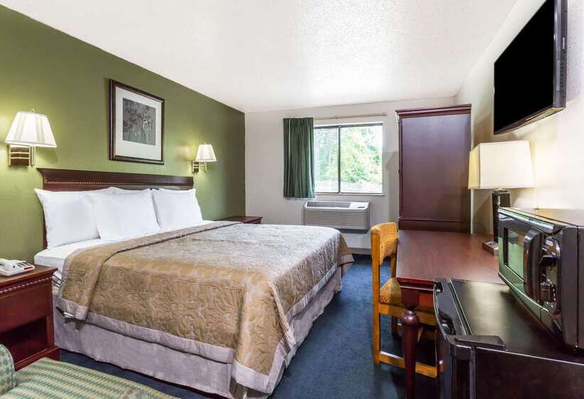 Motel Super 8 By Wyndham Hampton