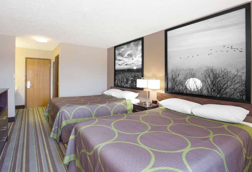 مُتل Super 8 By Wyndham Hastings