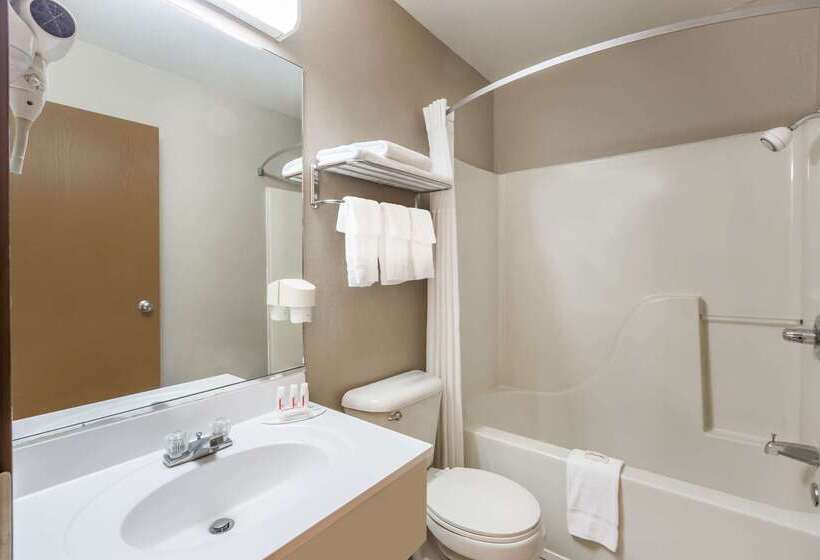 Мотель Super 8 By Wyndham Jonesboro