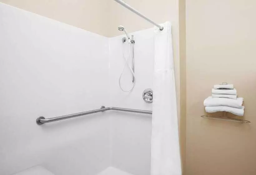 مُتل Super 8 By Wyndham Mason City