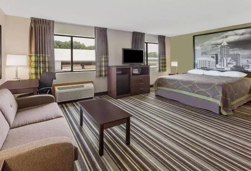 모텔 Super 8 By Wyndham Plymouth