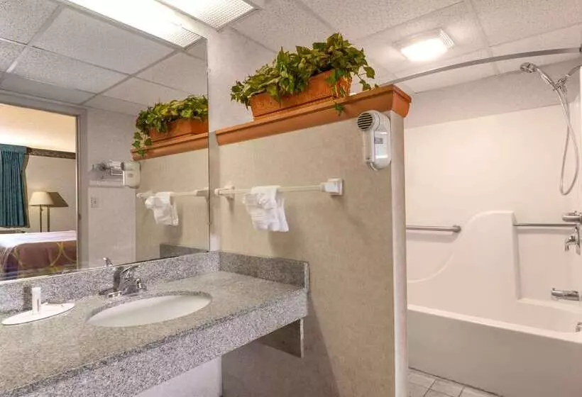 모텔 Super 8 By Wyndham Wapakoneta