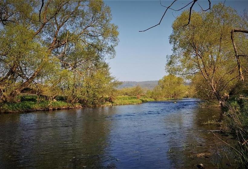 Отель Roastineer