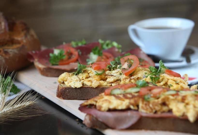 Stadthotel Lohne, Self Check In, Mit Bäckerei Und Cafe