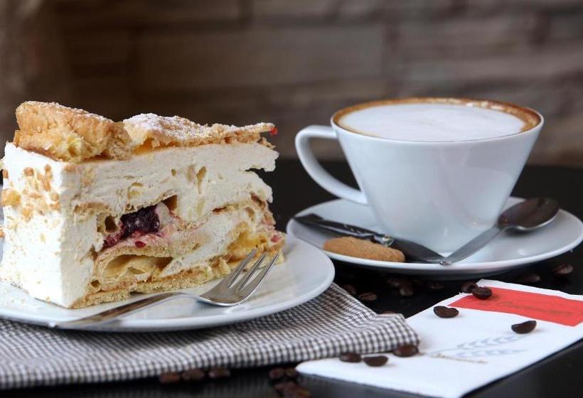 Stadthotel Lohne, Self Check In, Mit Bäckerei Und Cafe