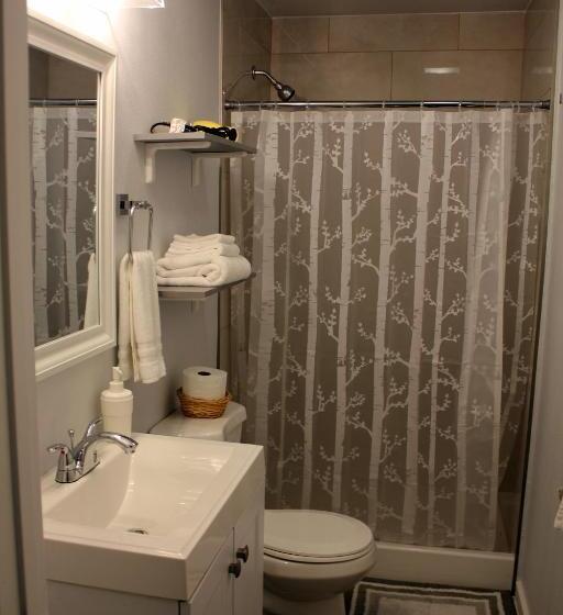 פנסיון Rainier Guesthouse