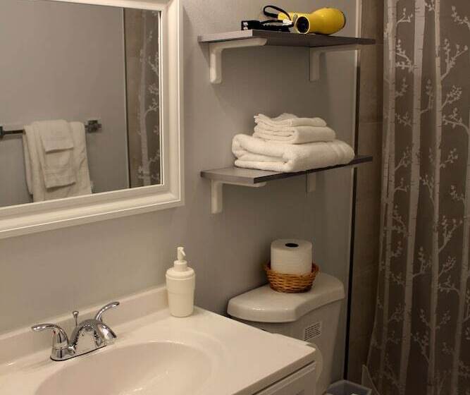 פנסיון Rainier Guesthouse