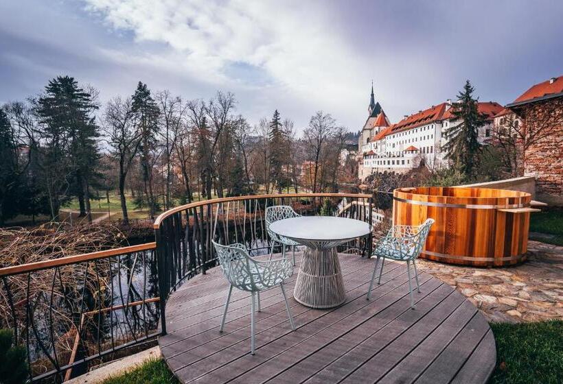 Ultra Premium Apartments