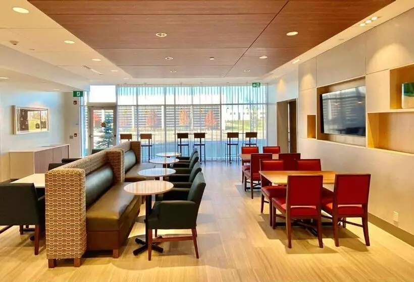 Hotelli Holiday Inn Express & Suites   Aurora, An Ihg