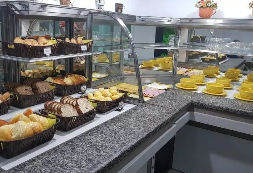 هتل Pousada Alagoinhas