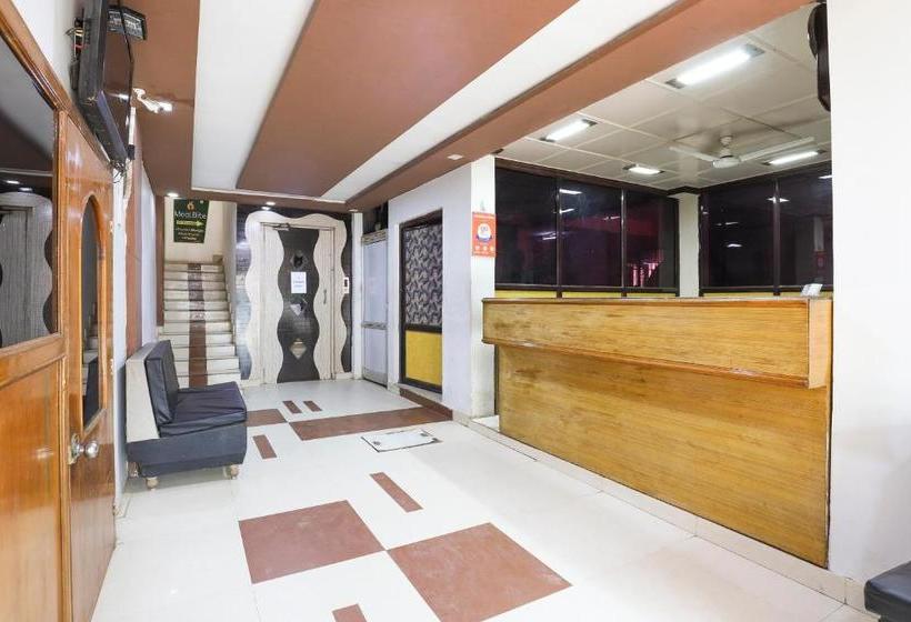 בית מלון כפרי Spot On 68591 Sahara Palace