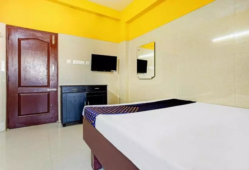 ホテル Spot On 68901 Prakash Lodge